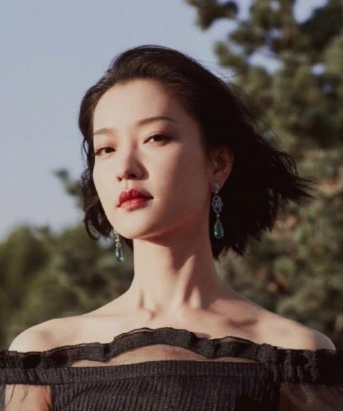 杜鹃女演员,演绎传奇，绽放银幕风采